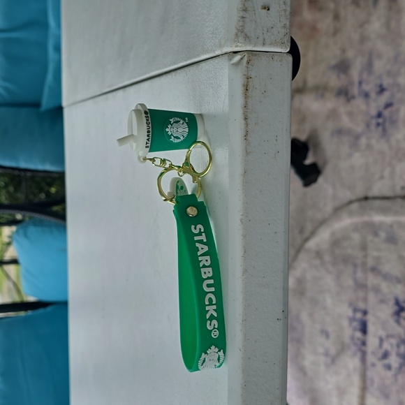 Starbucks Green Mini Cup Keychain - Picture 1 of 2